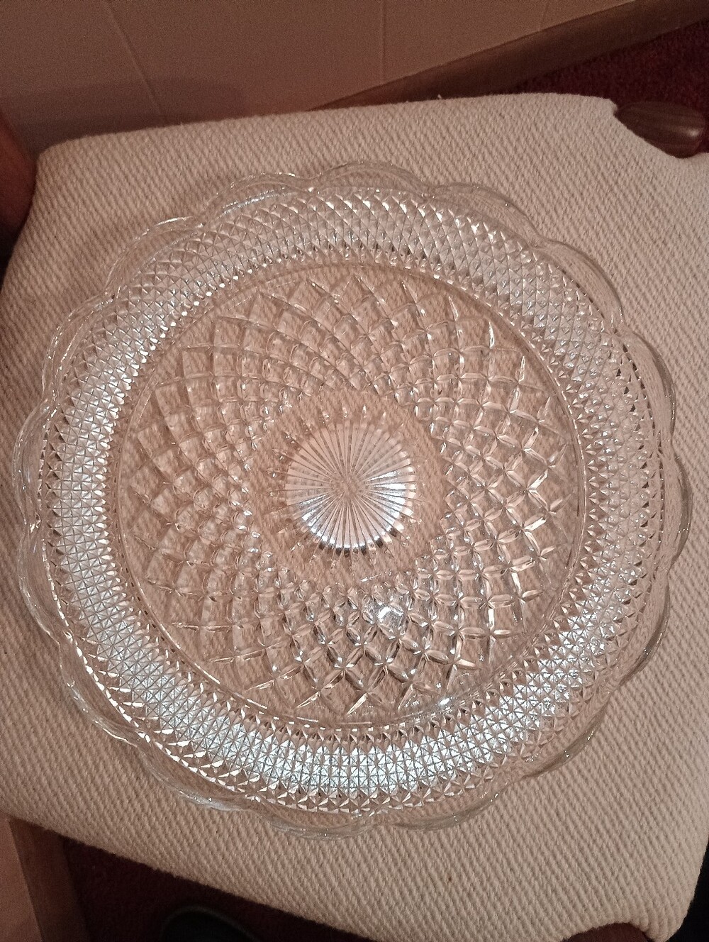 Wexford by Anchor Hocking Glass Serving Platter Torte Plate 13.5 in